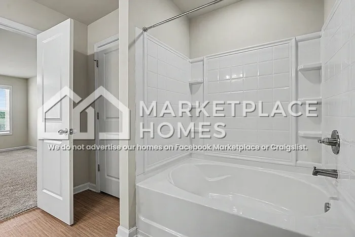229 Wl Miller Dr — Photo 17