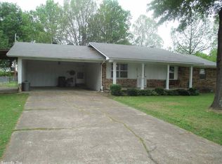 103 Apache Dr, Searcy, AR 72143