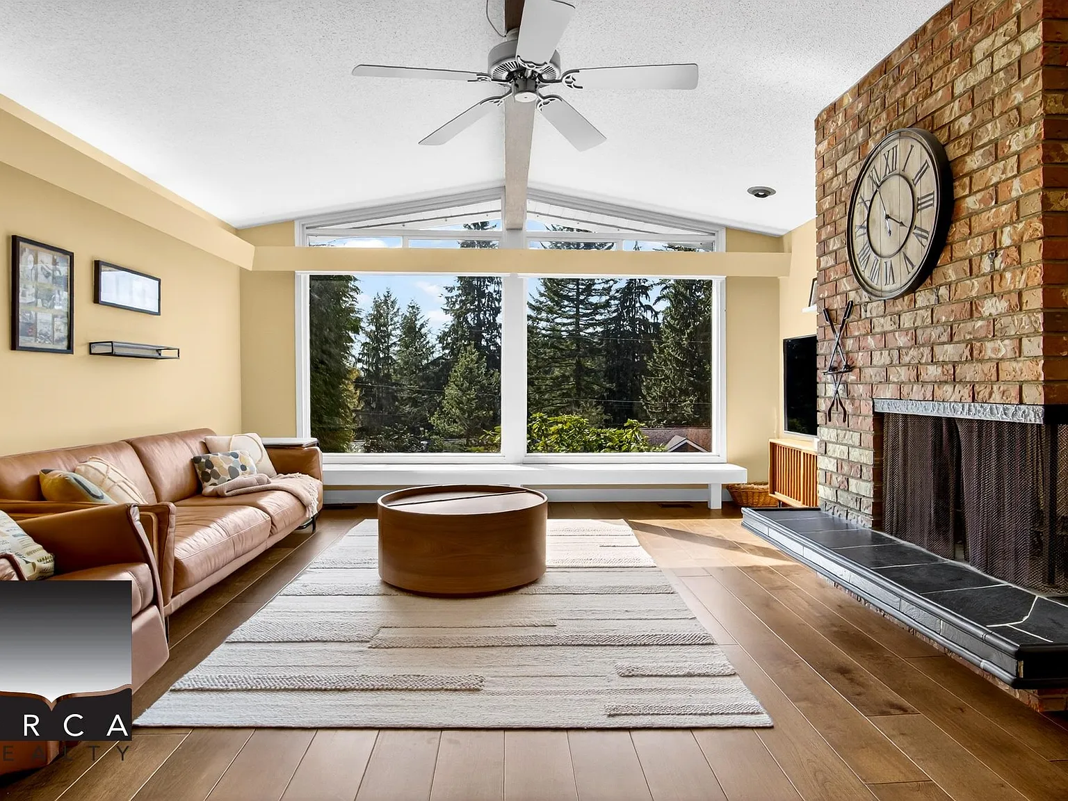 5 bed, 2692 sqft, $4,250 — Photo 3