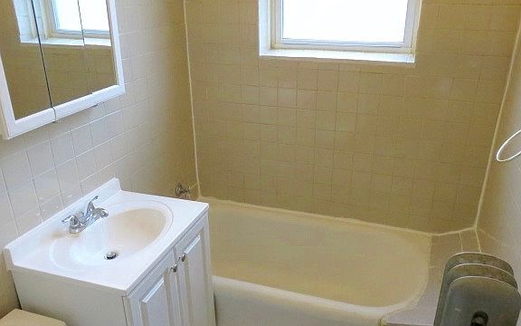 5th image of 6756 S Merrill Ave #5