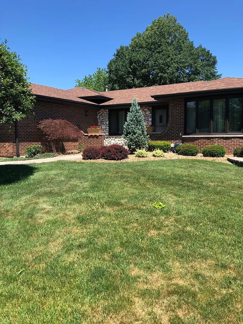 8664 Flint Ln photo 1