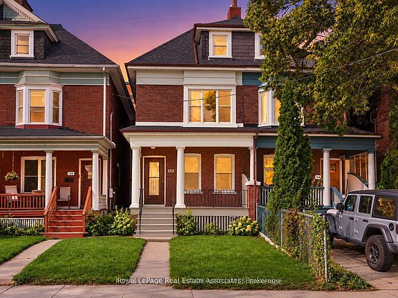 2nd image of 132 Close Ave
