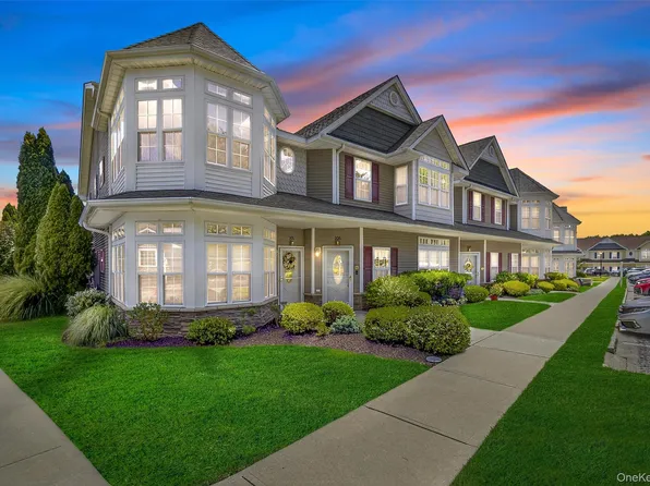 206 Egrets Landing, Carmel, NY 10512