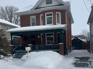 454 Mark St, Peterborough, ON K9H 1V9