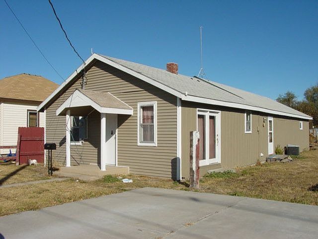 1st image of 1412 N Taylor St