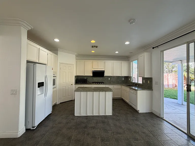 13152 River Oaks Dr — Photo 10