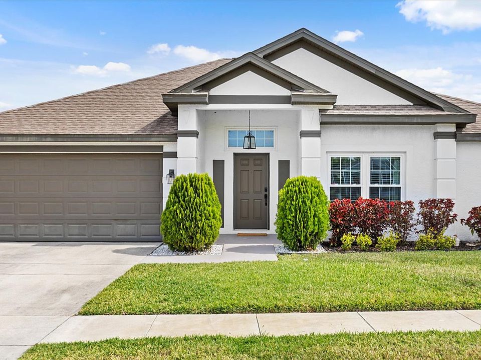 1st image of 4504 Varsity Lakes Ct