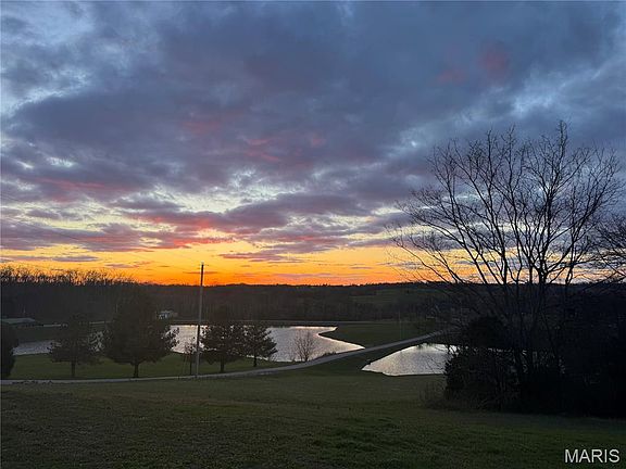 5th image of 134 Autumn Rdg