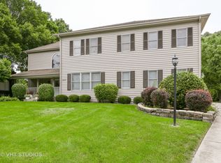 5623 Fairview Ave, Downers Grove, IL 60516