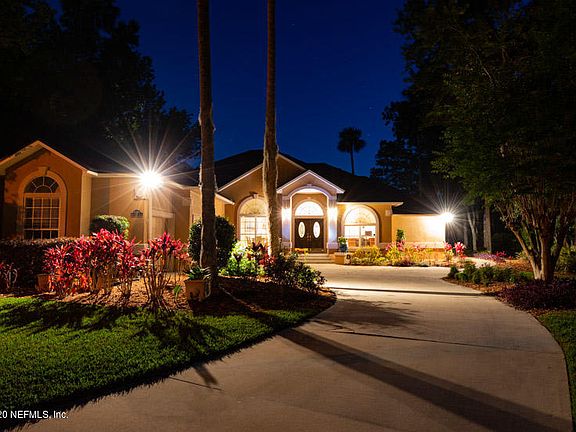 3rd image of 8309 Seven Mile Dr