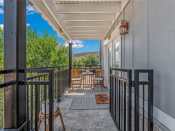 2nd image of 1725 Harvey Mitchell Pkwy S APT 1921