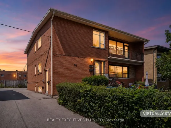 74 Calstock Dr, Toronto, ON M9V 1H2