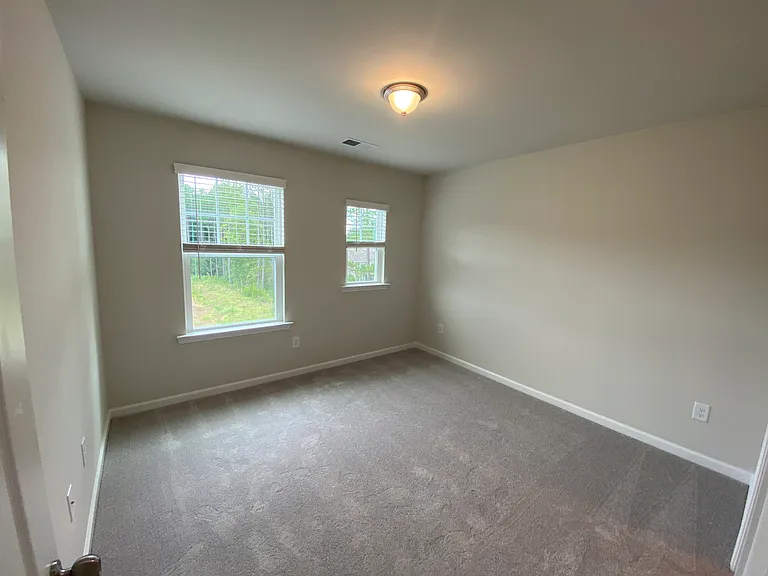 Guest bedroom