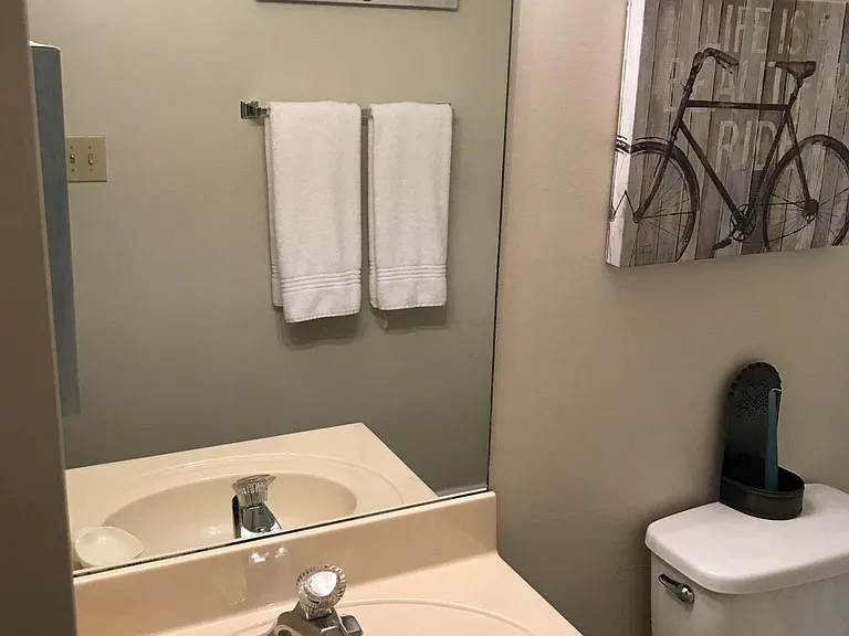 285 Fairlane Dr — Photo 14