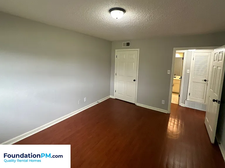 34 N Idlewild St #3 — Photo 11
