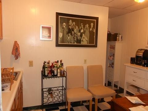 2nd image of 1050 Beacon St #1