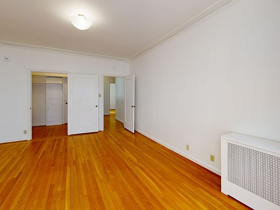 2nd image of 1735 Van Ness Ave #6645183