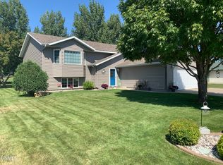 1269 3rd Ave NW, Valley City, ND 58072