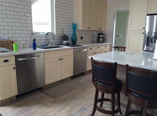 907 Elizabeth St, Alviso, CA 95002