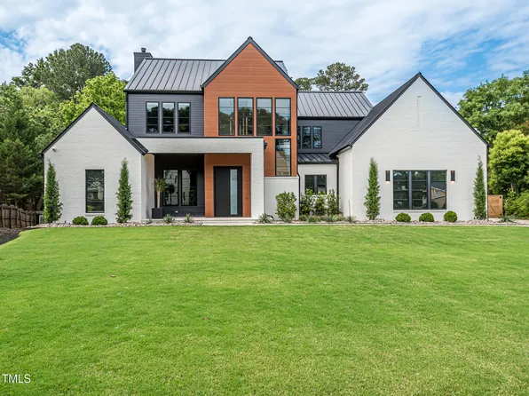 661 Manchester Dr, Raleigh, NC 27609