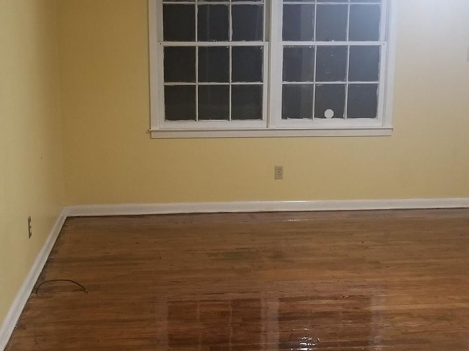 1st image of 917 Hendry Dr