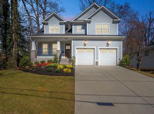 6640 Moly Dr, Falls Church, VA 22046