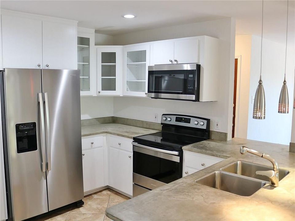 1st image of 5200 Martel Ave APT 3A