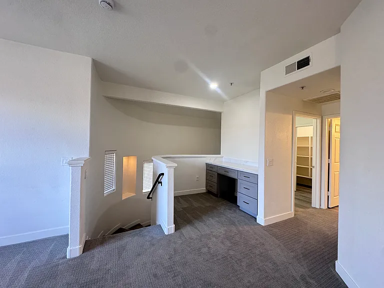 20801 N 90th Pl #225 — Photo 9