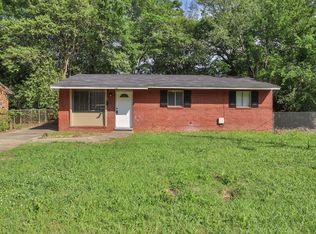 1052 Enoch Dr, Columbus, GA 31906