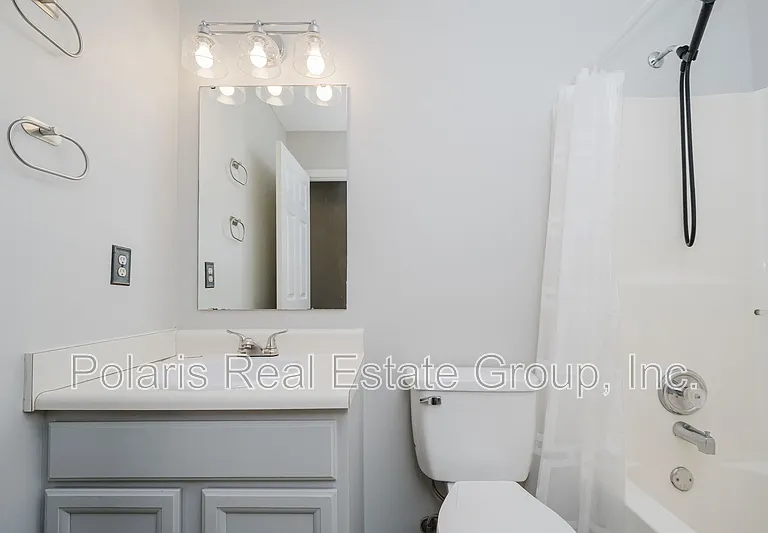 21 Wyndham Dr — Photo 23
