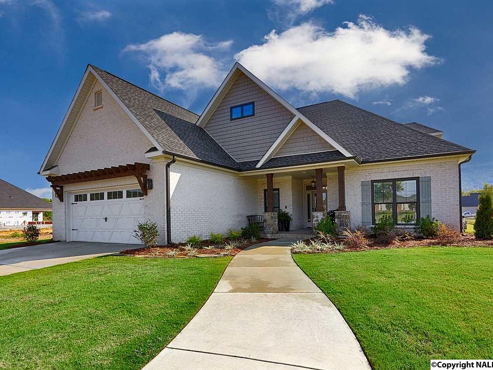 1st image of 2 Old Cobb Farm Ln