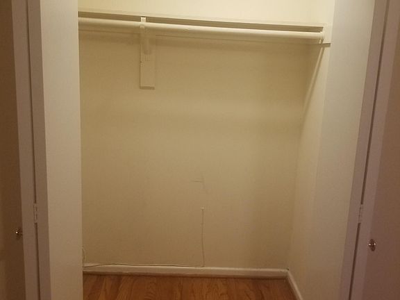 5th image of 1429 Admiral Dr