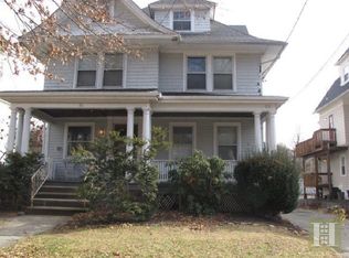 75 Christopher St #1, Montclair, NJ 07042