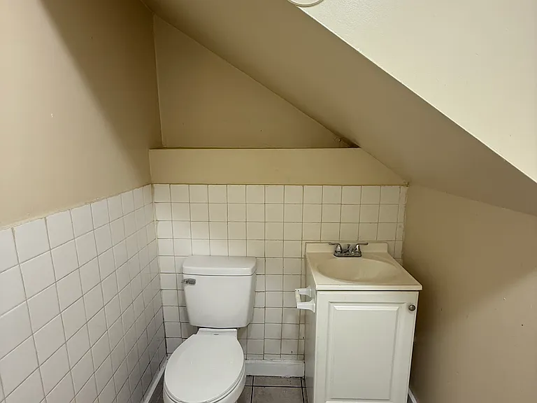 15 Robart St #1 — Photo 19