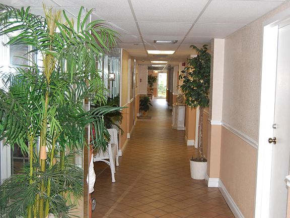 2nd image of 720 Orton Ave
