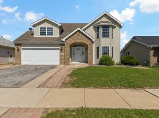 3113 Sandy Ridge Dr, Steger, IL 60475