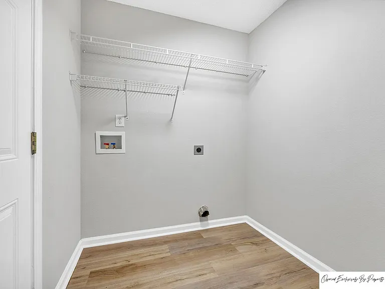 94 Currant Ln — Photo 22