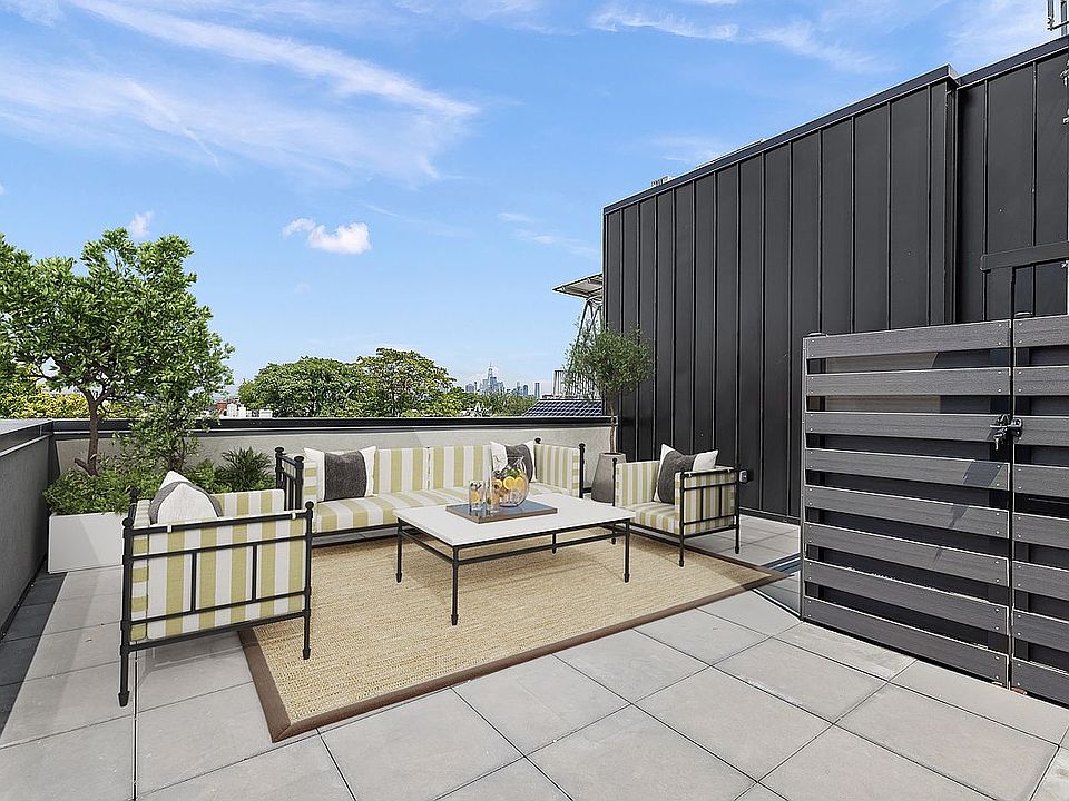 2nd image of 379 12th St #2A