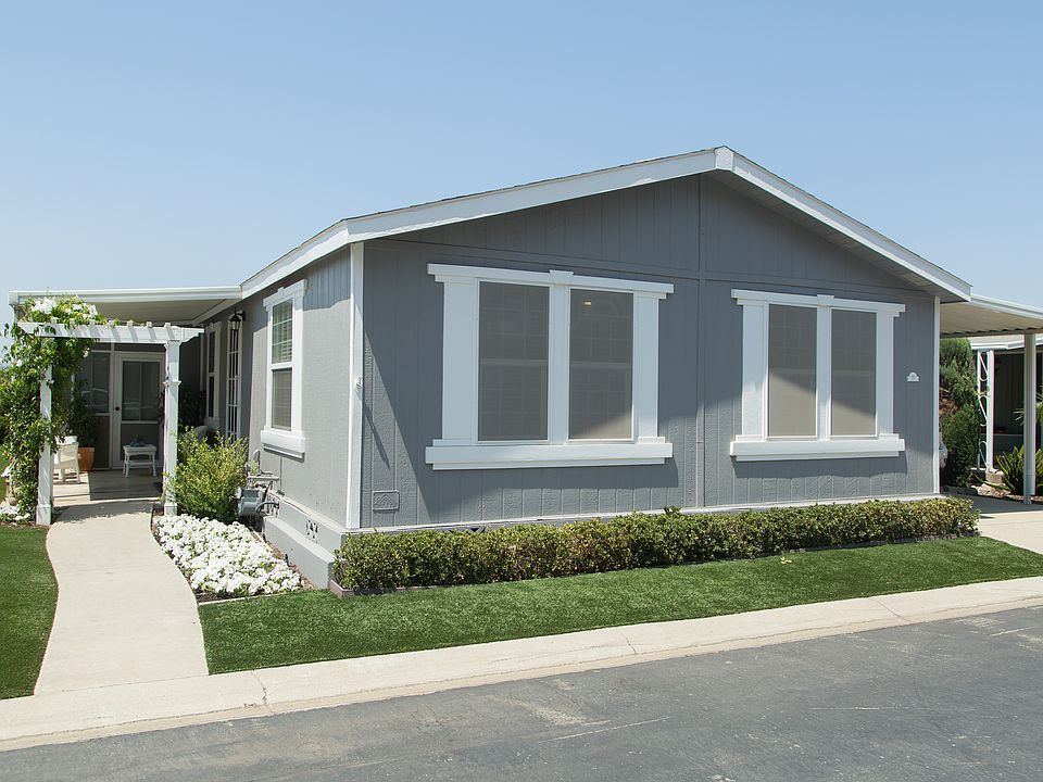 Perfect lawn year round!