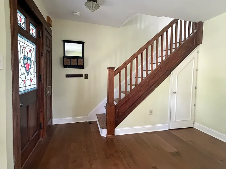 203 Edgar Ave — Photo 6