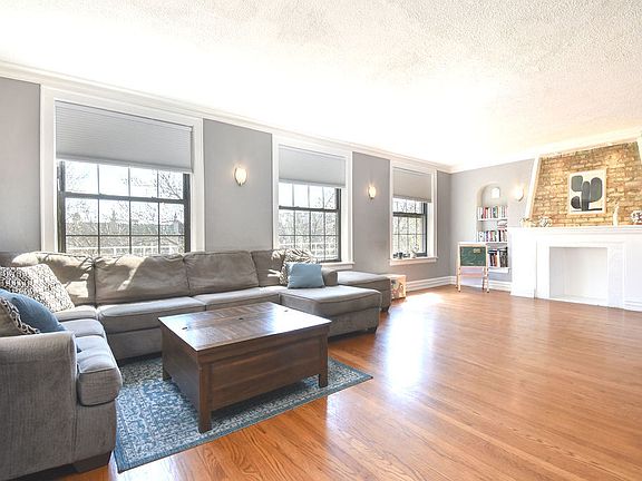4th image of 5444 N Campbell Ave APT 3
