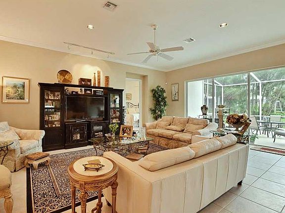 3rd image of 855 Island Club Ln