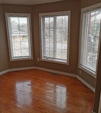 3rd image of 4662 Kominar Ct