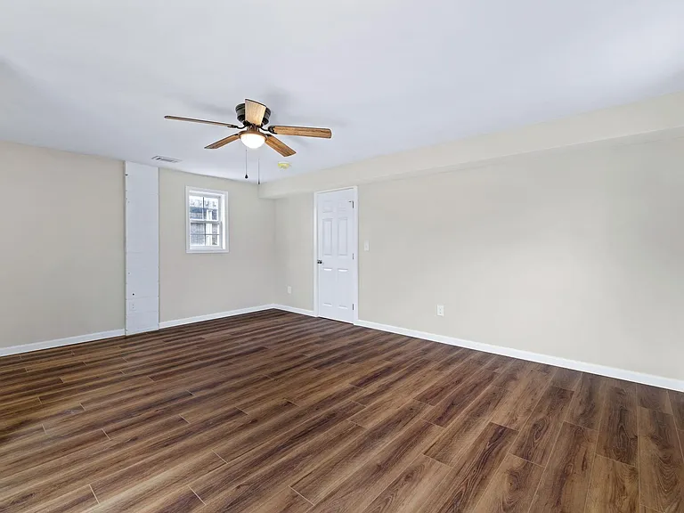 3170 McRoberts Rd #3/25 — Photo 9