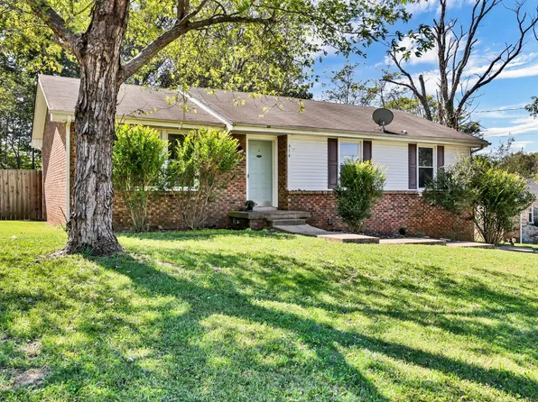 614 Cayce Dr, Clarksville, TN 37042