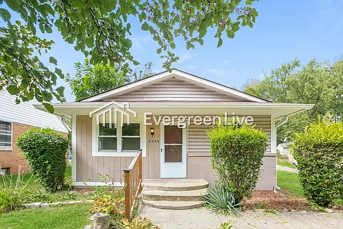 2044 Cold Spring Rd Photo 1