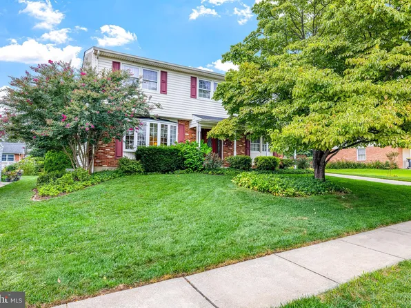 18 Whitfield Rd, Newark, DE 19711