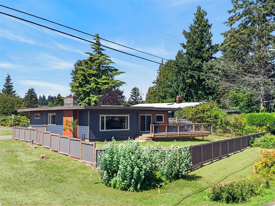 1st image of 3584 Island Hwy S