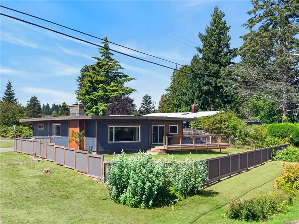 3584 Island Hwy S, Campbell River, BC V9W 1E3