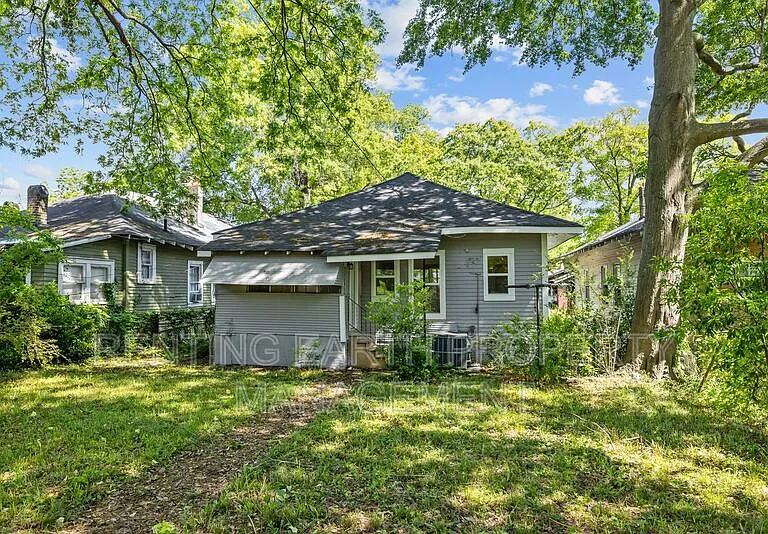 608 Fulton Ave SW — Photo 18